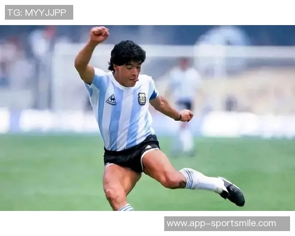 名宿称赞小麦实力超群在马拉多纳的那不勒斯同样能大放异彩