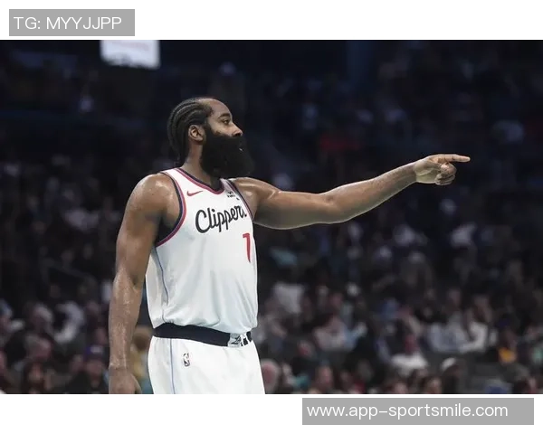 哈登申请离队快船战神卡还在拼搏却面临家破人亡的困境 哈登申请离队快船战神卡还在拼搏却面临家破人亡的困境