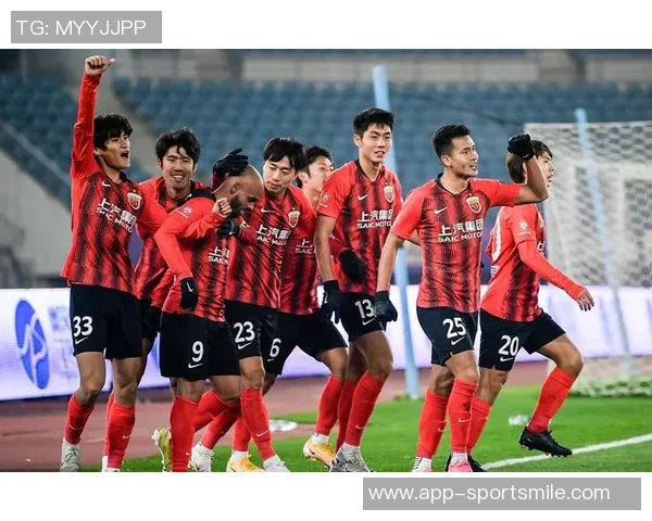 梅州队奋起直追奥马尔松第64分钟破门将比分改写为1-3国安