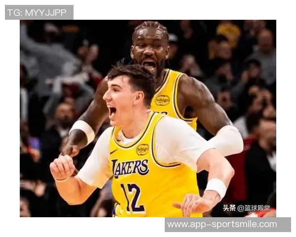 湖人训练营亮点频现替补阵容超越主力范德比尔特健康回归助力球队 湖人训练营亮点频现替补阵容超越主力范德比尔特健康回归助力球队
