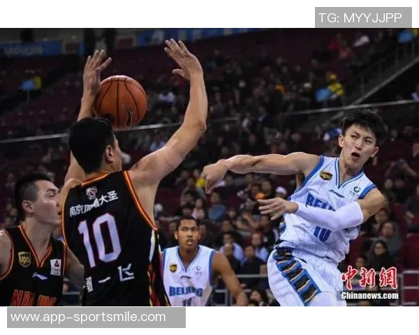 首钢外援选择背后小曾深思熟虑奥莫特尽管状态不佳仍为稳妥之选 首钢外援选择背后小曾深思熟虑奥莫特尽管状态不佳仍为稳妥之选